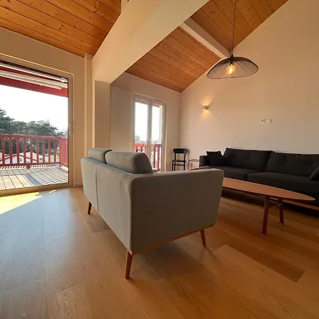 Maison Moderne A 400m De La Avec Terrasses Et Equipements Complets A St-jean-de-luz - Fr-1-239-878 Holiday home