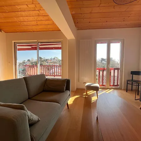 Holiday home Maison Moderne A 400m De La Avec Terrasses Et Equipements Complets A St-jean-de-luz - Fr-1-239-878
